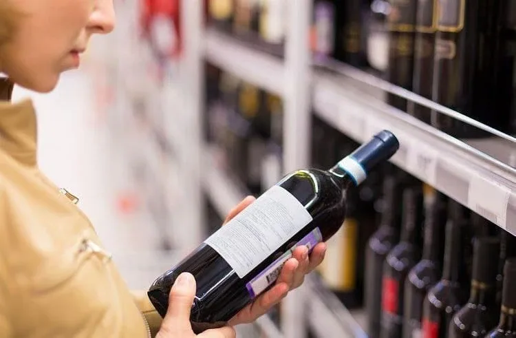 О запрете розничной продажи алкогольной продукции в праздничные дни   26 мая – Последний звонок. 1 и