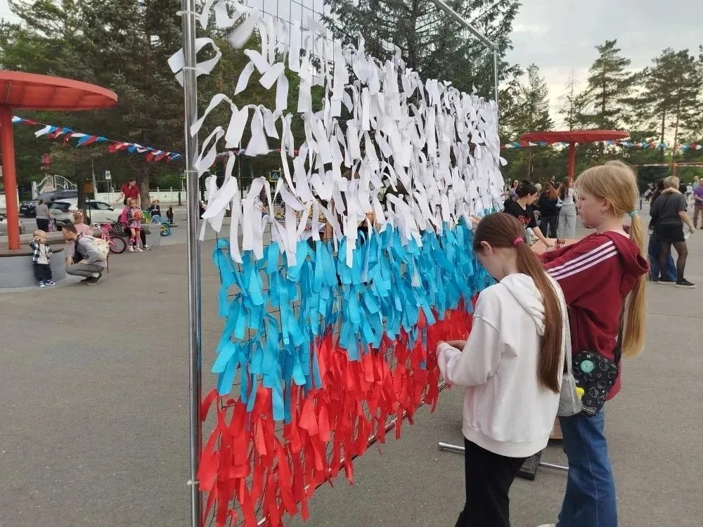 День славянской письменности и культуры отмечается 24 мая.  А сегодня на площади Дворца культуры «Пр