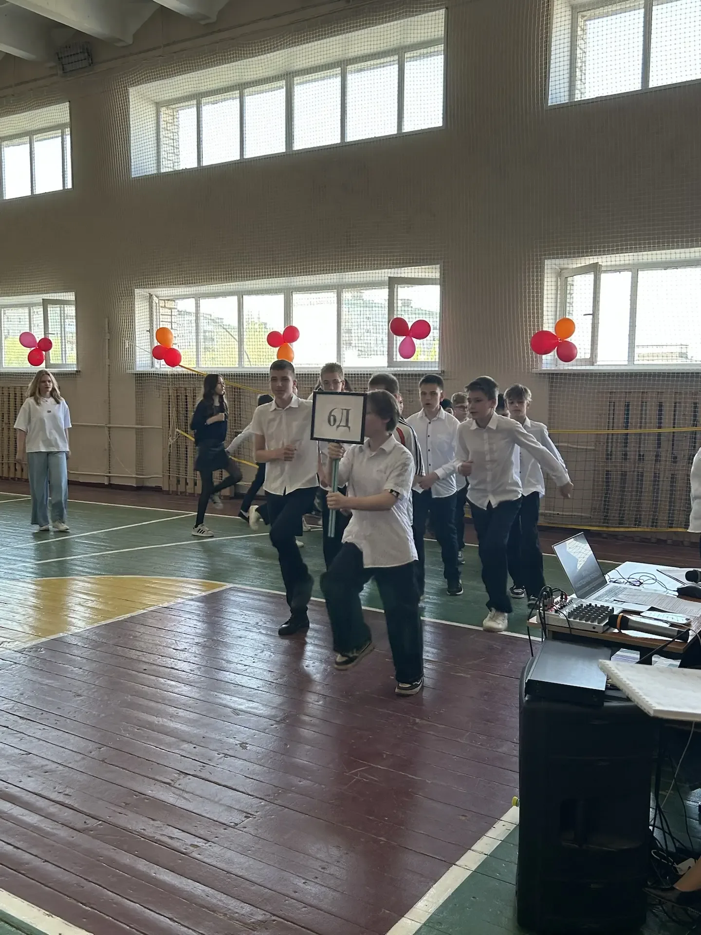 🎉 Браво, ребята! Поздравляем победителей смотра строя и песни, посвященного 9 Мая! 🎉  7 мая, в нашей