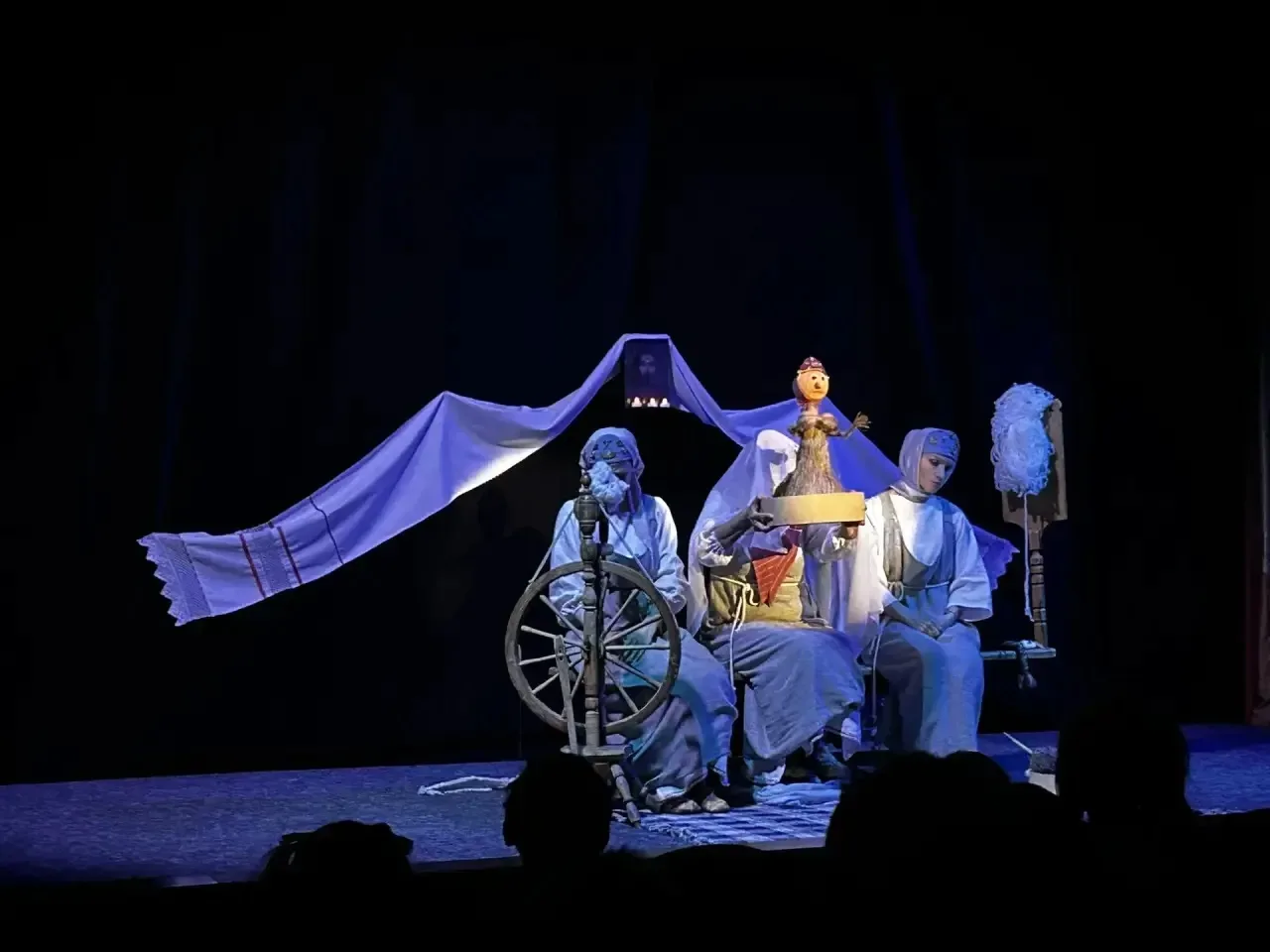 🎭 Многим знакомы сказки «Волшебное кольцо», «Мартынко», «Шиш Московский», но не все знают имя автора