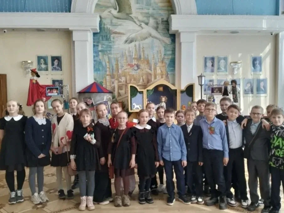 🎭 Многим знакомы сказки «Волшебное кольцо», «Мартынко», «Шиш Московский», но не все знают имя автора