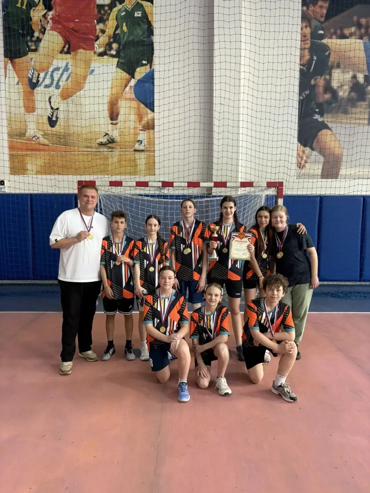 Двукратные чемпионы Санкт-Петербурга по гандболу 🥇🤾‍♀️🤾‍♂️🏆  21 мая на площадке СДЮШОР Кировского ра