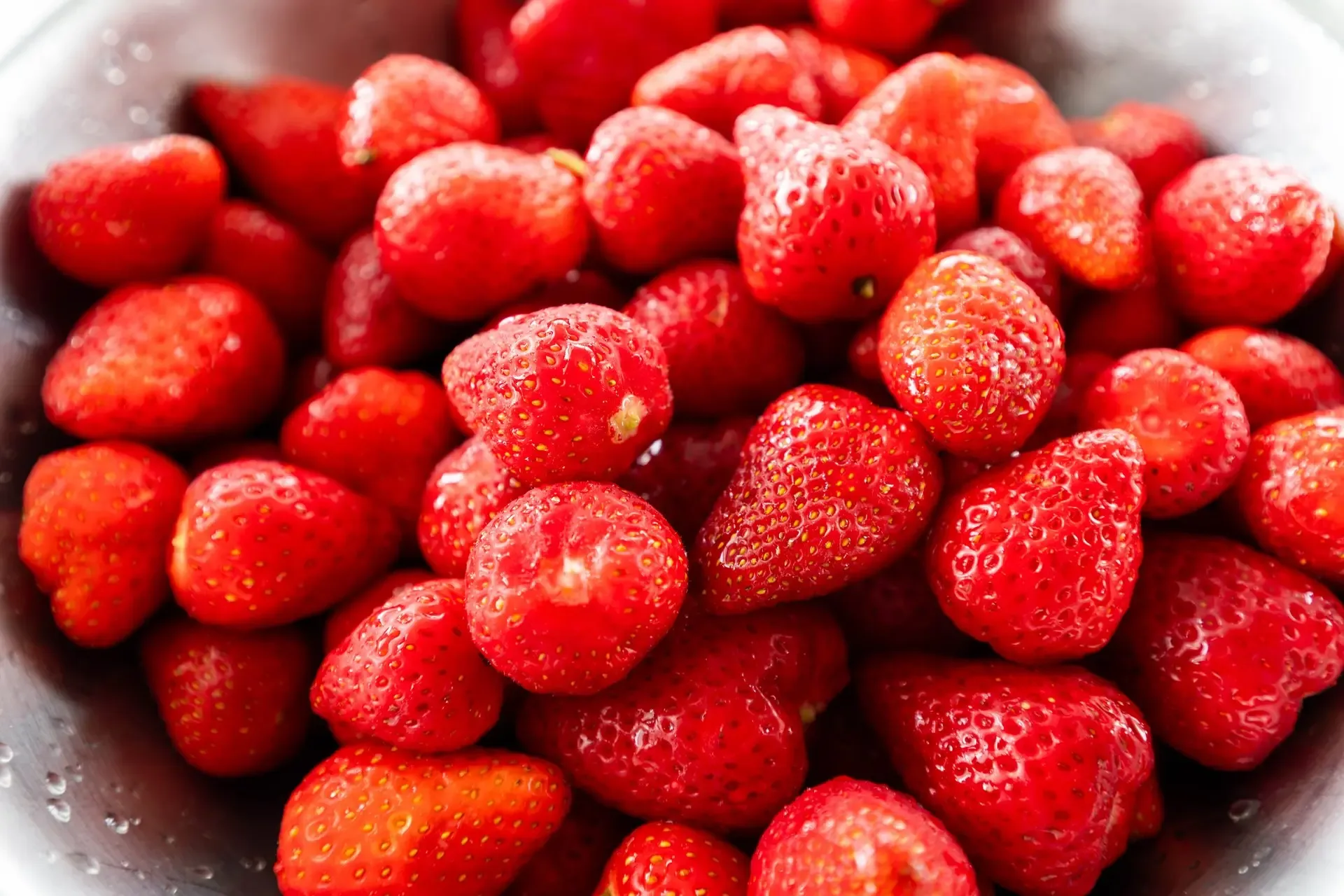 🍓Ежегодно в отелях Курортной сети «Азовский» проводится фестиваль «Клубничный Рай», посвященный этой