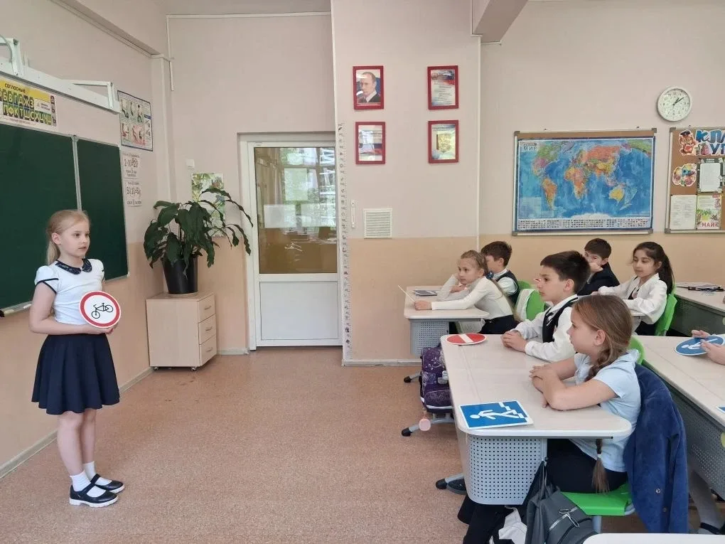 🚦 В гимназии прошёл Единый день детской дорожной безопасности  20 мая 2026 года в нашей гимназии сос