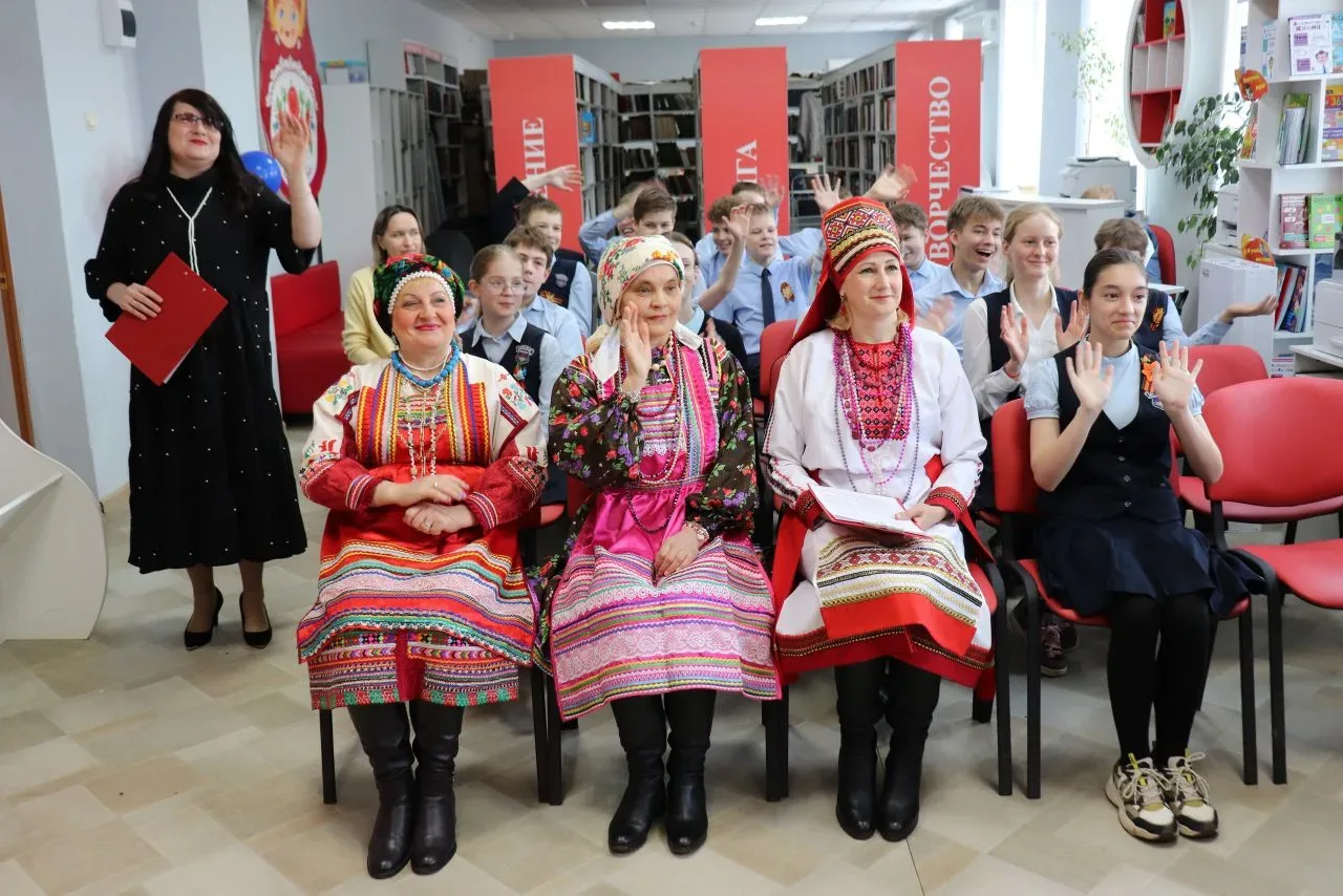 ‼ТЕЛЕМОСТ: СОЗВЕЗДИЕ КУЛЬТУР     В наше время культурные контакты являются жизненной необходимостью.