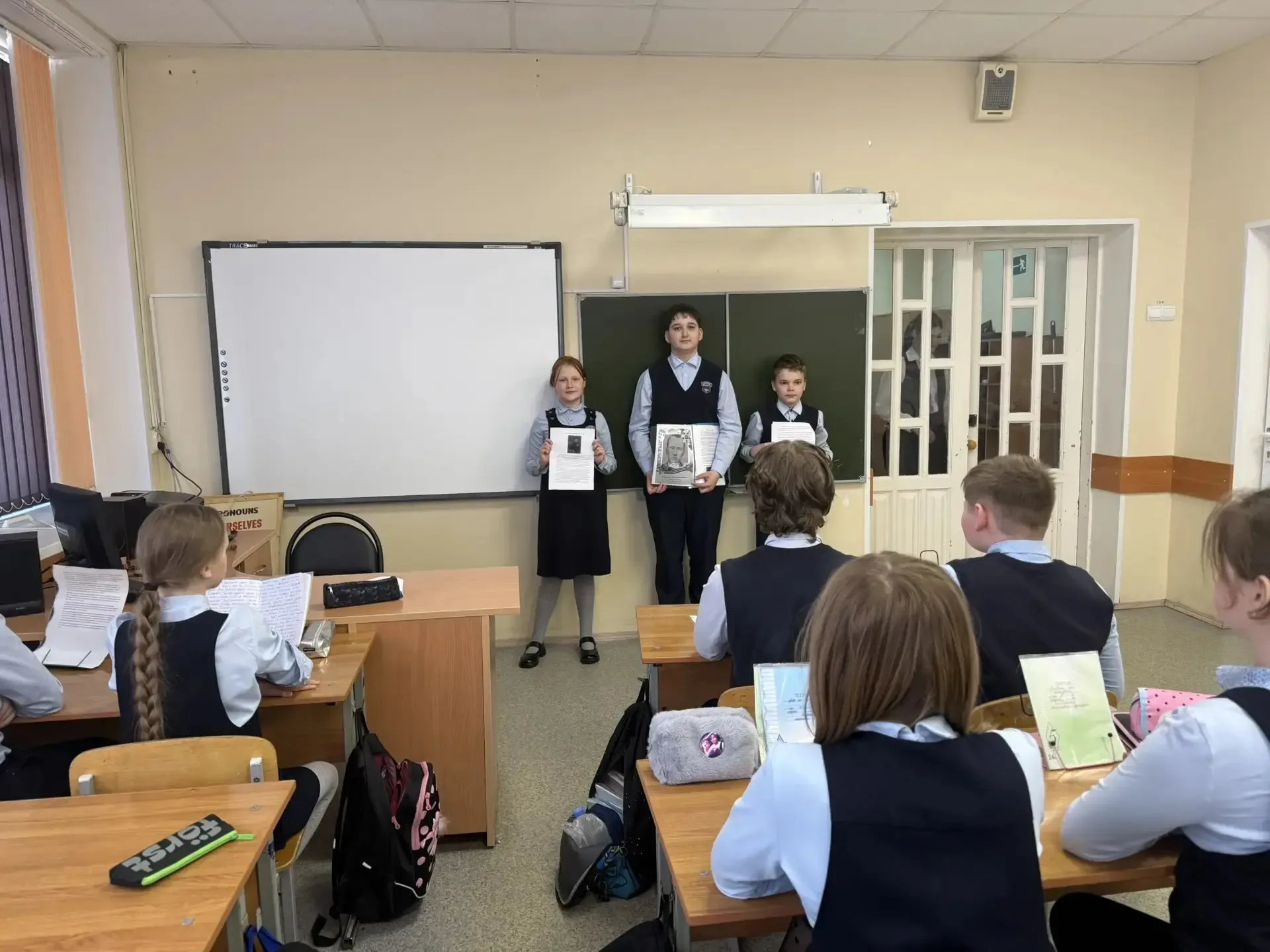 📣 Урок Победы в 5‑х классах: помним и гордимся!  Сегодня в 5‑х классах прошли Уроки Победы — важные 
