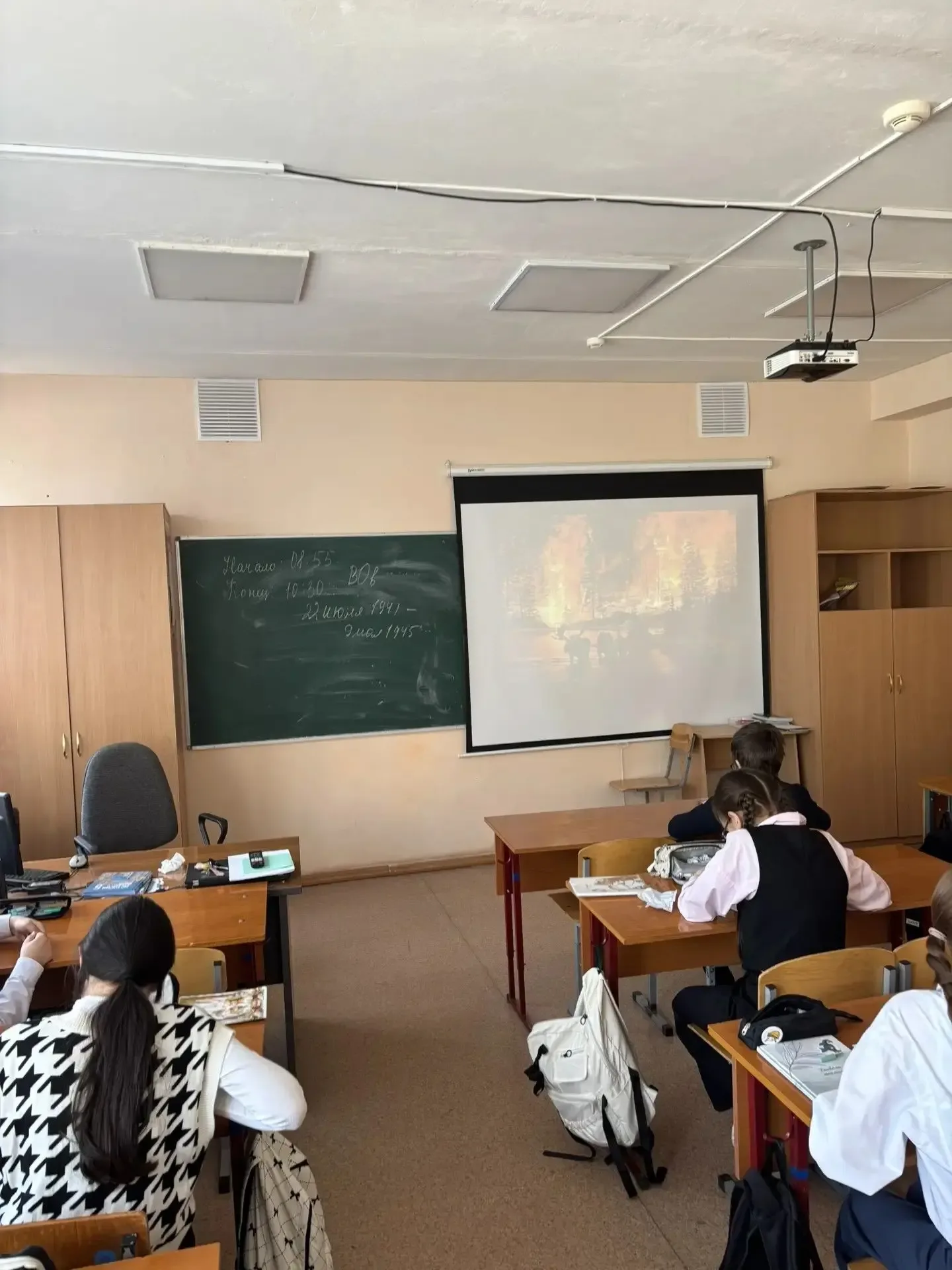 ✨⚡️Сегодня к Дню пожарной охраны России в Лицее прошли уроки безопасности   30 апреля в России отмеч