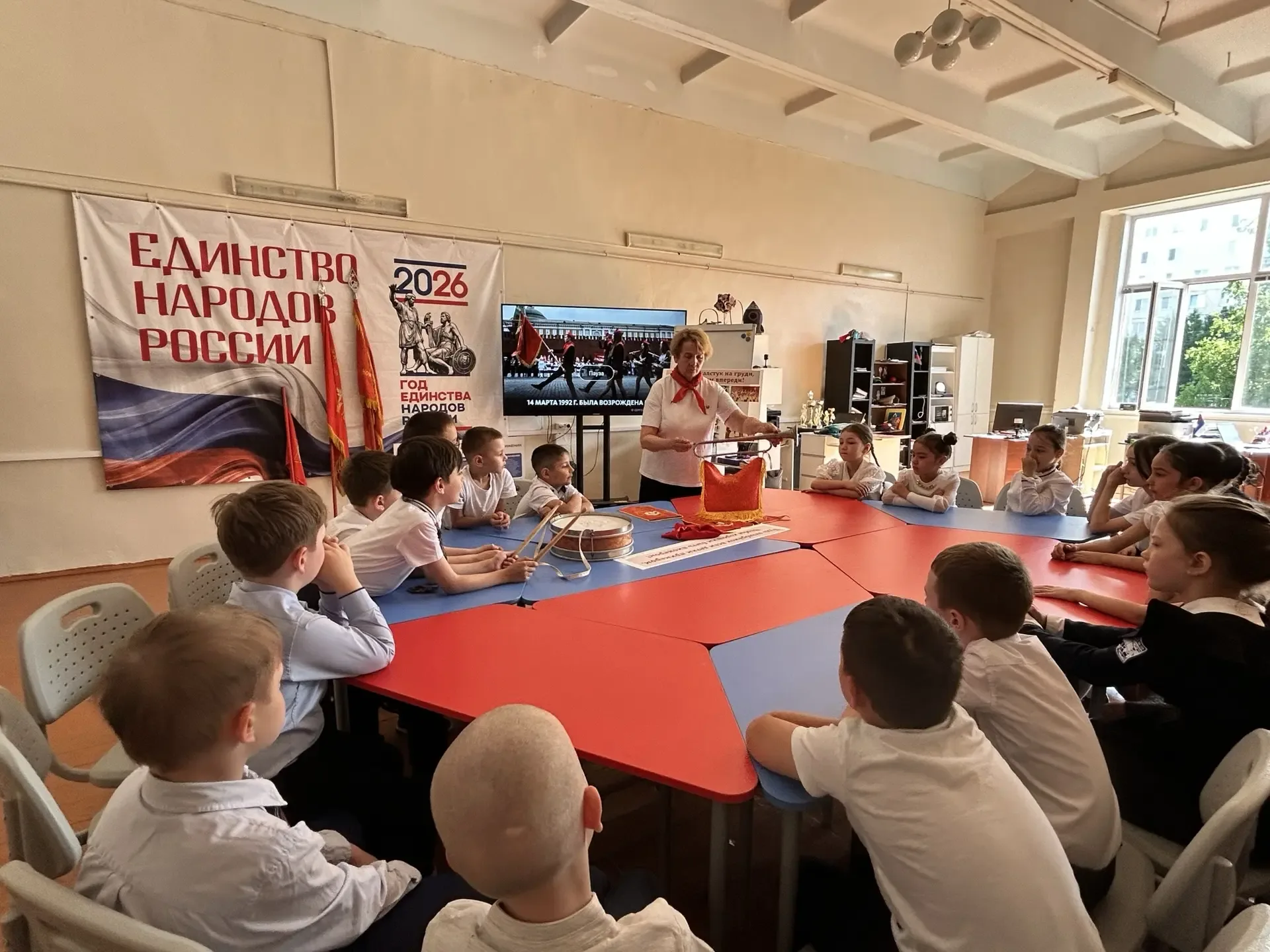 🌟День детских общественных организаций: связь поколений  Сегодня, 19 мая, в День детских общественны
