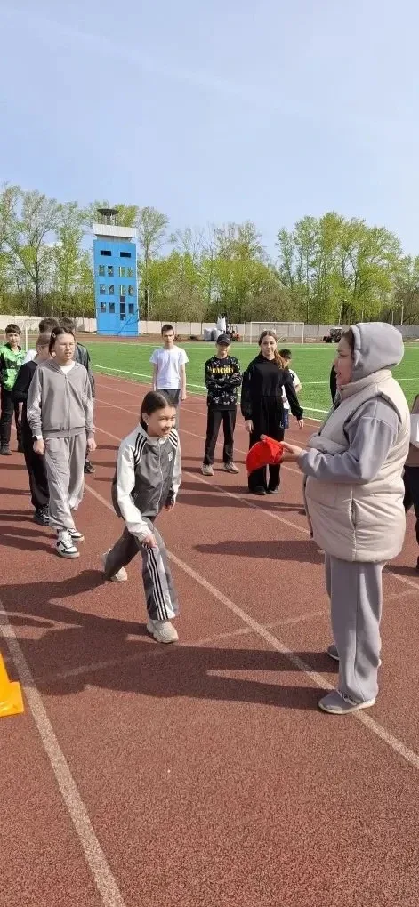 🏆 Президентские состязания на стадионе имени Н. Гастелло  Сегодня на стадионе имени Н. Гастелло прош