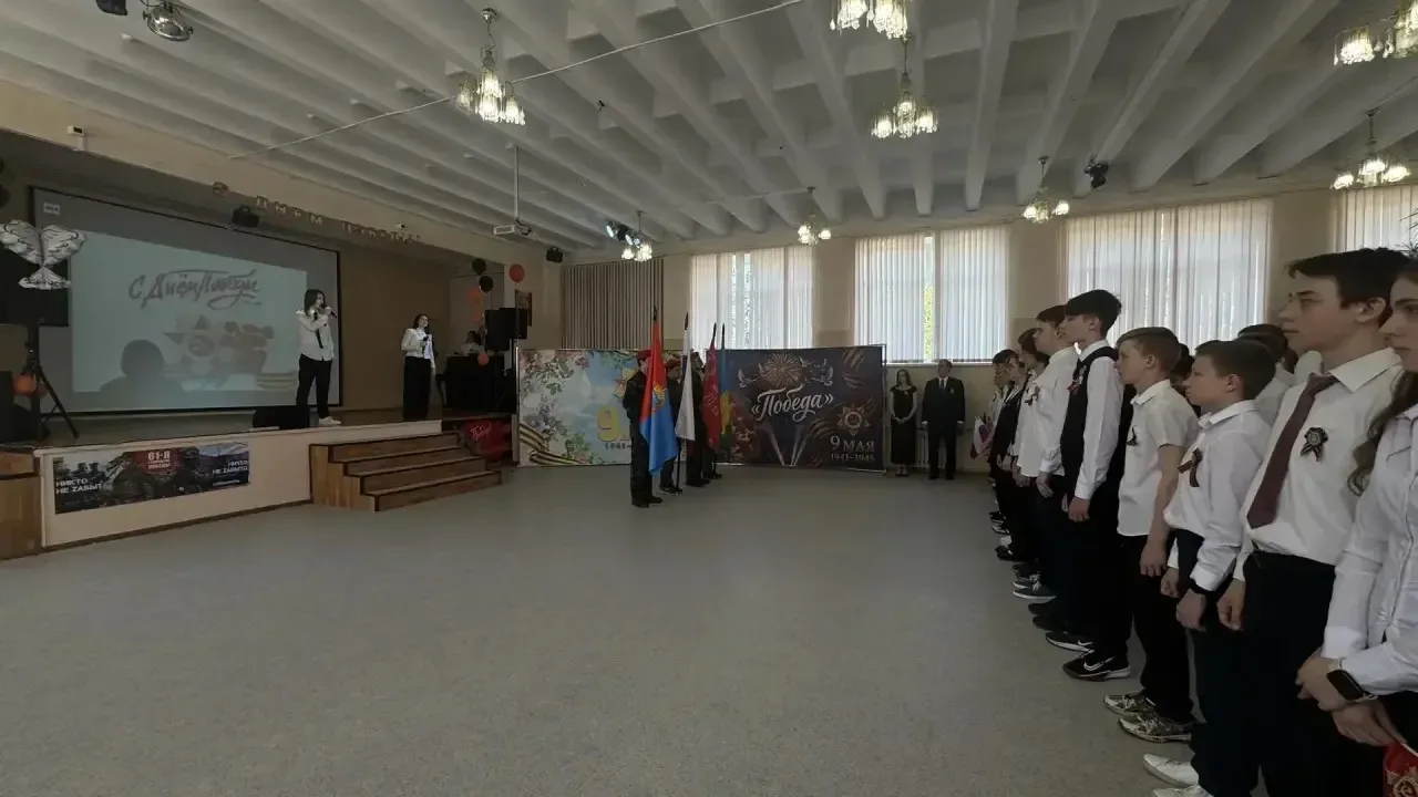 ✨ Торжественная линейка ко Дню Победы в нашем лицее ✨  Сегодня в стенах нашего лицея прошла трогател