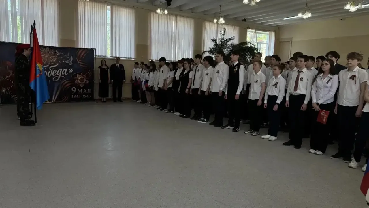✨ Торжественная линейка ко Дню Победы в нашем лицее ✨  Сегодня в стенах нашего лицея прошла трогател
