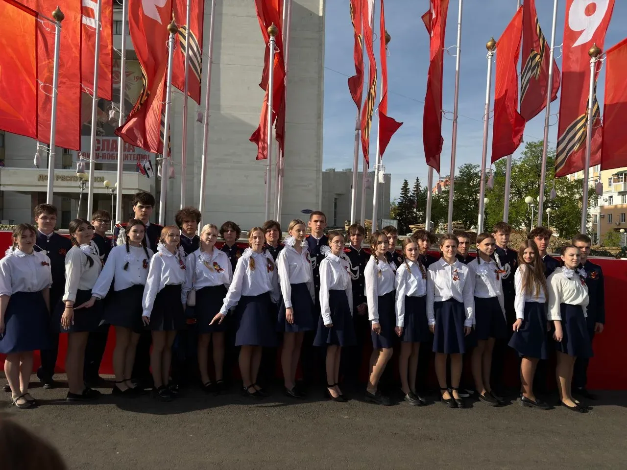 Бал Победы 💃    9 мая главная площадь города Саранска превратилась в большую танцевальную площадку. 