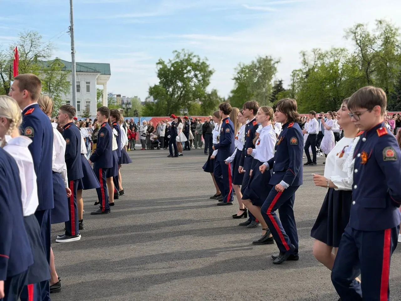 Бал Победы 💃    9 мая главная площадь города Саранска превратилась в большую танцевальную площадку. 