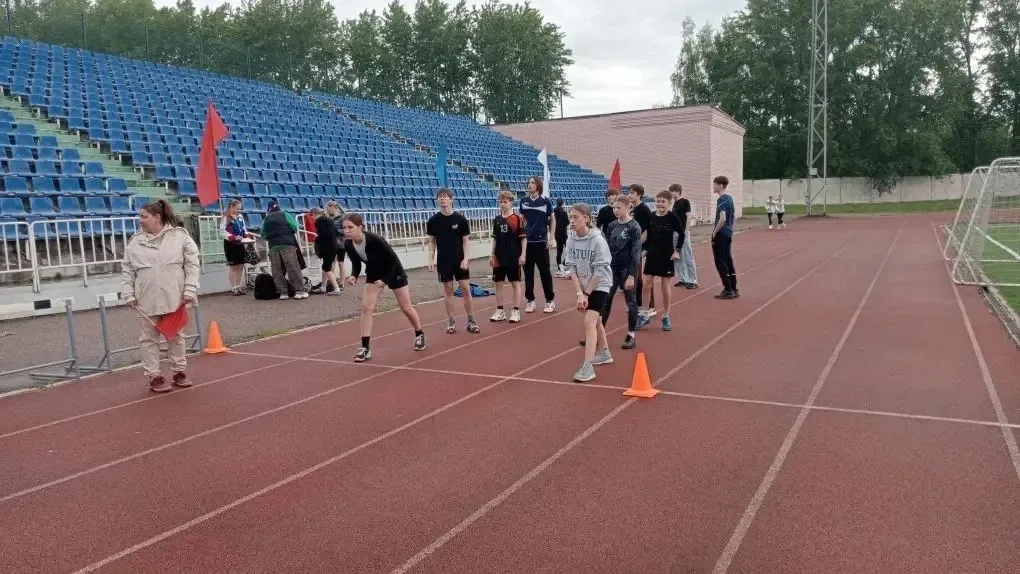 Вчера сборная нашего лицея приняла участие в городских легкоатлетических соревнованиях «Шиповка юных