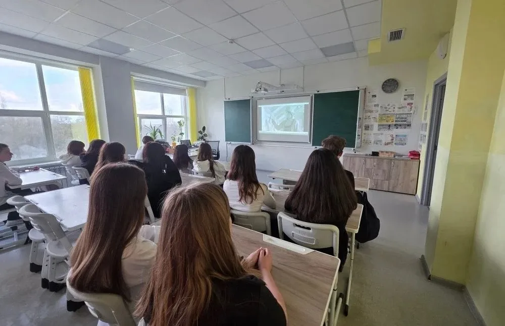 В 7 "Б" классе прошло практико-ориентированное занятие "Россия комфортная" в рамках курса "Россия - 