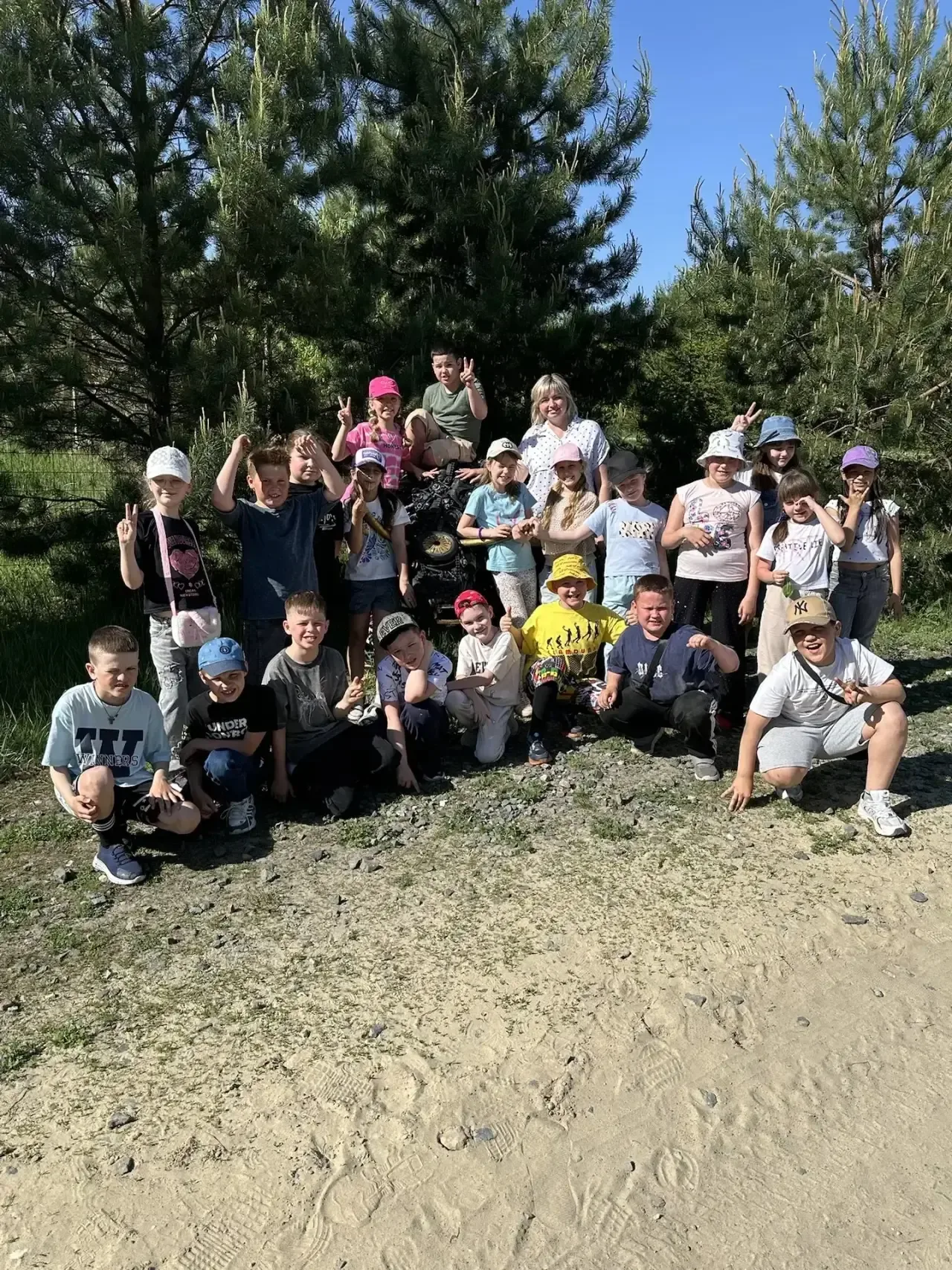 ▌ 🦌 Путешествие в Сафари-парк «Кречет»!  Ребята из 2А класса отправились в увлекательное путешествие