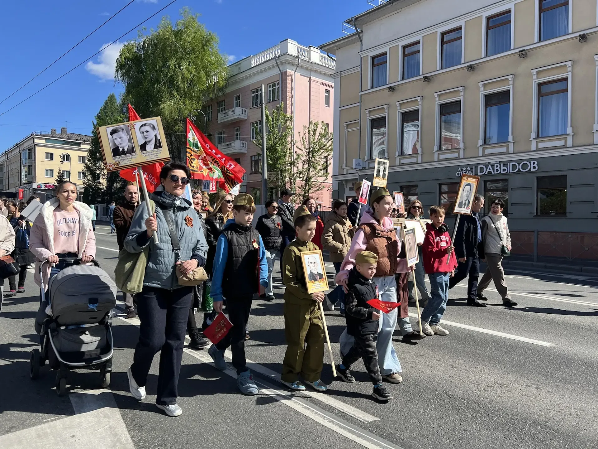 🎖️Сегодня, в День Великой Победы, ученики, учителя и родители нашей гимназии присоединились к акции 