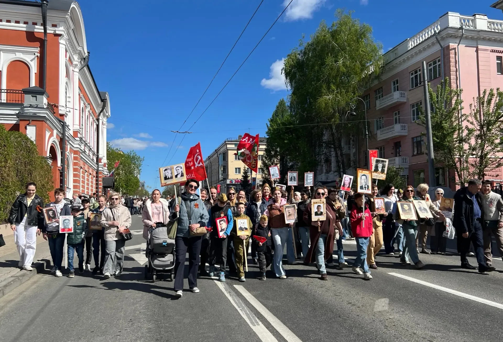 🎖️Сегодня, в День Великой Победы, ученики, учителя и родители нашей гимназии присоединились к акции 