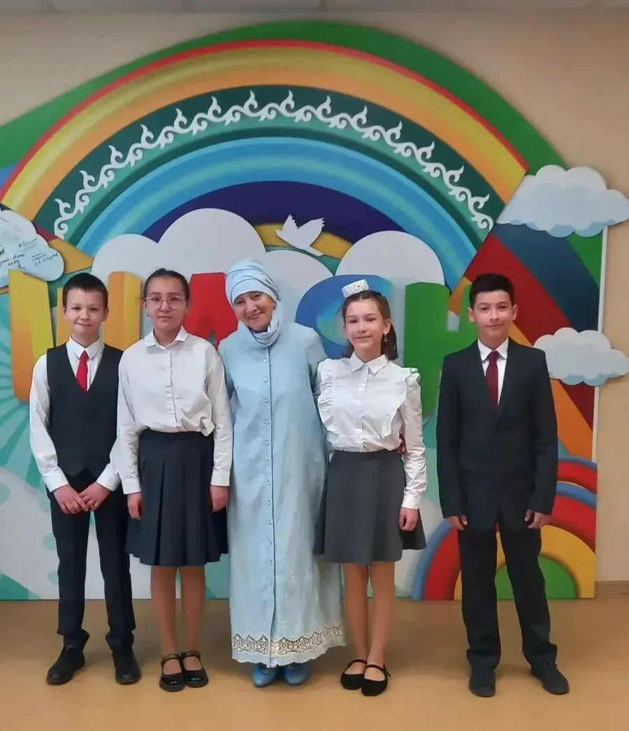👩‍🎓👨‍🎓 21 майда безнең гимназиянең 6Б һәм 6В сыйныф укучылары Тухфатуллина Х.Х. җитәкчелегендә бик к