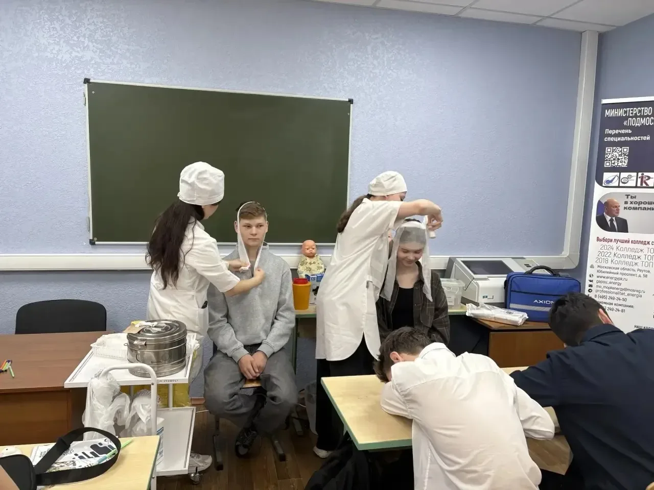 🏥 В центре медицинской подготовки: как стать студентом и примерить профессию  Сегодня мы побывали на