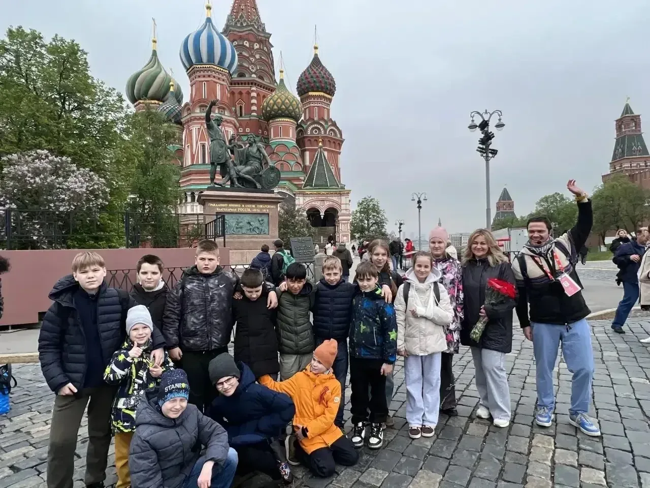 В завершение учебного года ребята 5е (классный руководитель Обачук А.В.)  приняли участие в VR‑экску
