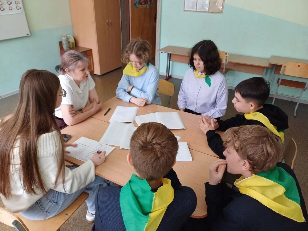 🌟💫14 мая 2026 года на базе МБОУ ДО «ЦТР «Салют» прошел районный этап городского квеста «Дорогами Поб