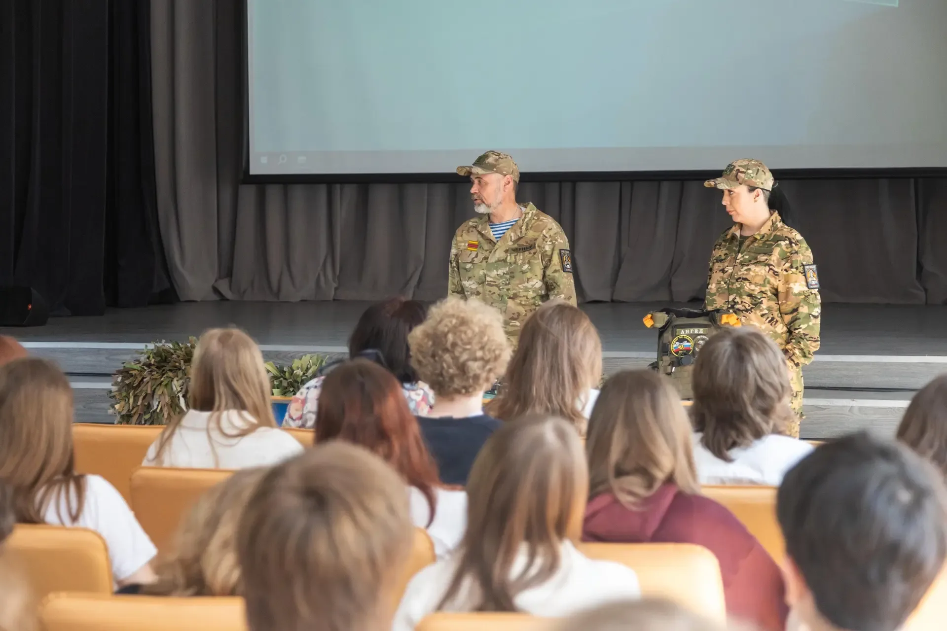 Встреча с теми, кто знает цену жизни.  💪В нашей школе прошла очень интересная встреча. В гостях у ре
