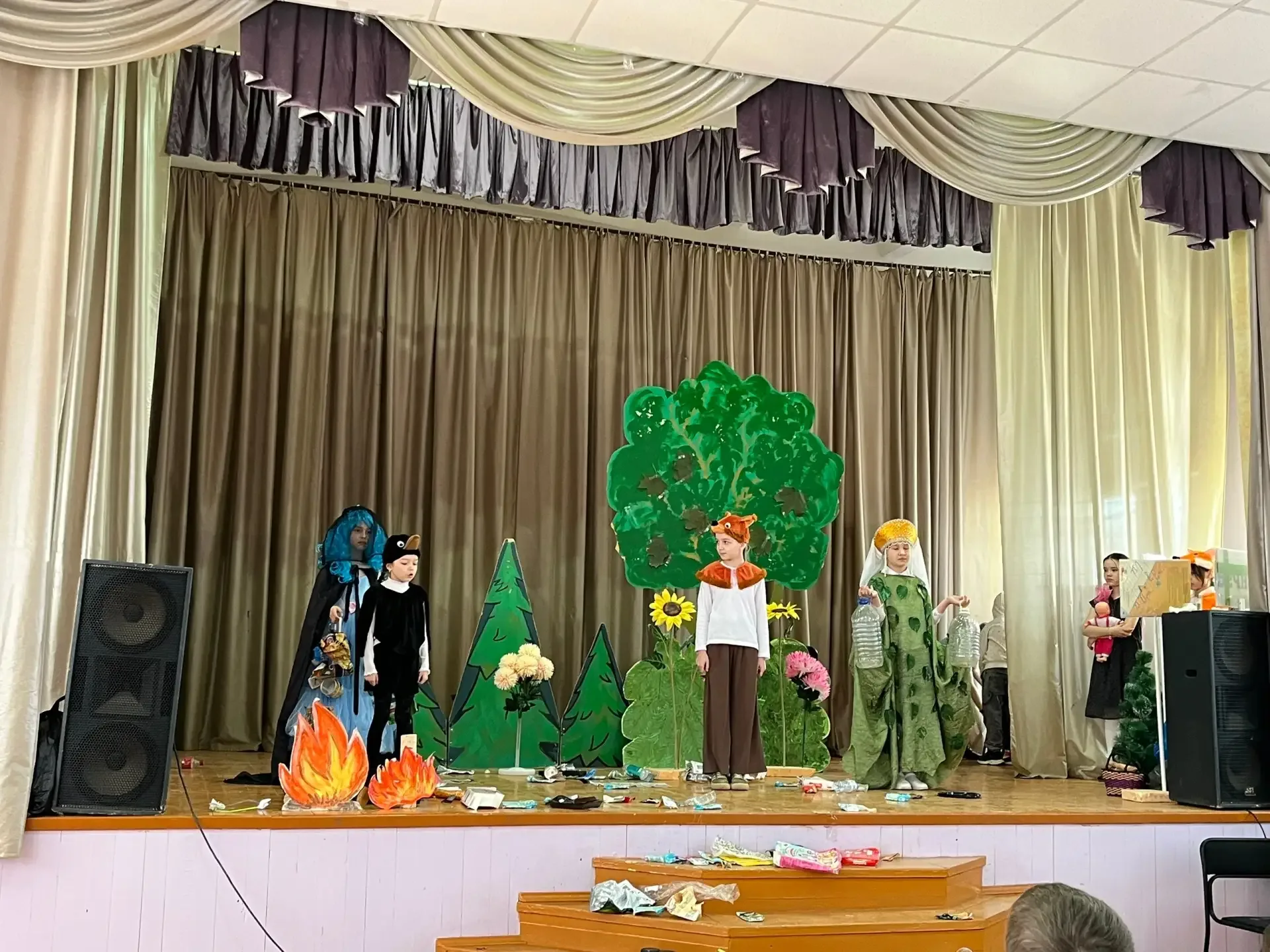 ✨ Мир, труд, май и забота о природе! ✨  Ребята из 3 «Г» класса показали настоящий праздник творчеств