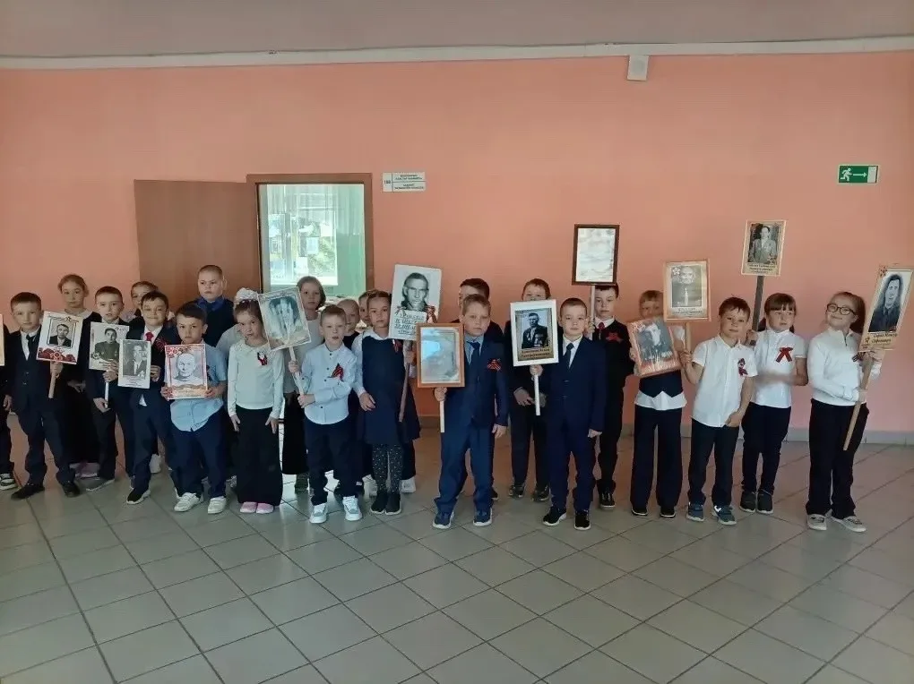 🌟Хотим поделиться с вами тёплыми и важными кадрами. Наши самые юные гимназисты — первоклассники — вп