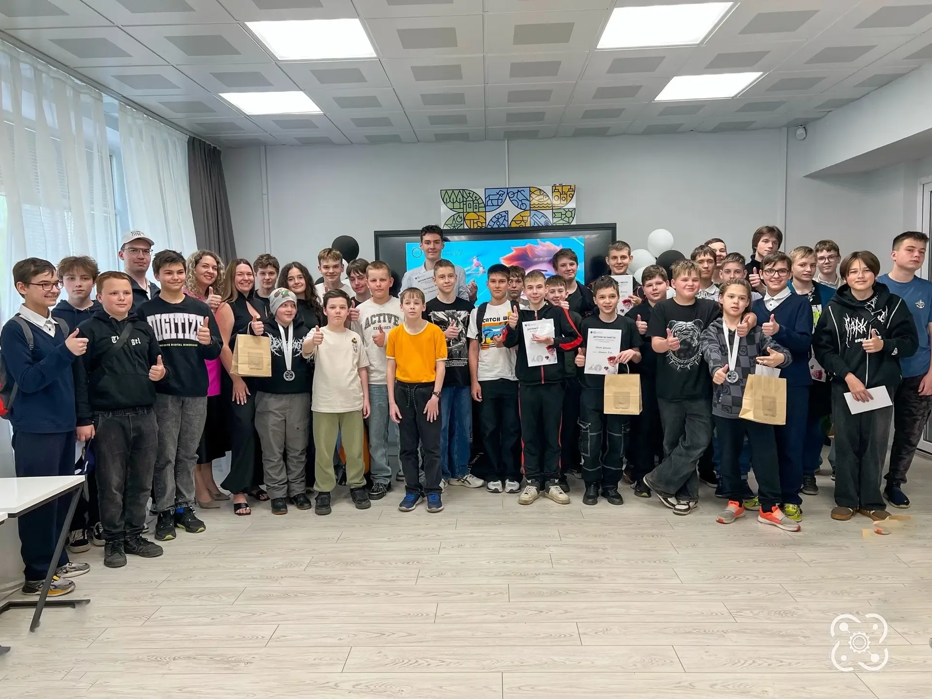 🏁 КВАНТОРИУМ: НАШИ РЕБЯТА — В ЧИСЛЕ ЛУЧШИХ ПИЛОТОВ ДРОНОВ! 🚀  Совсем недавно прошли соревнования по 