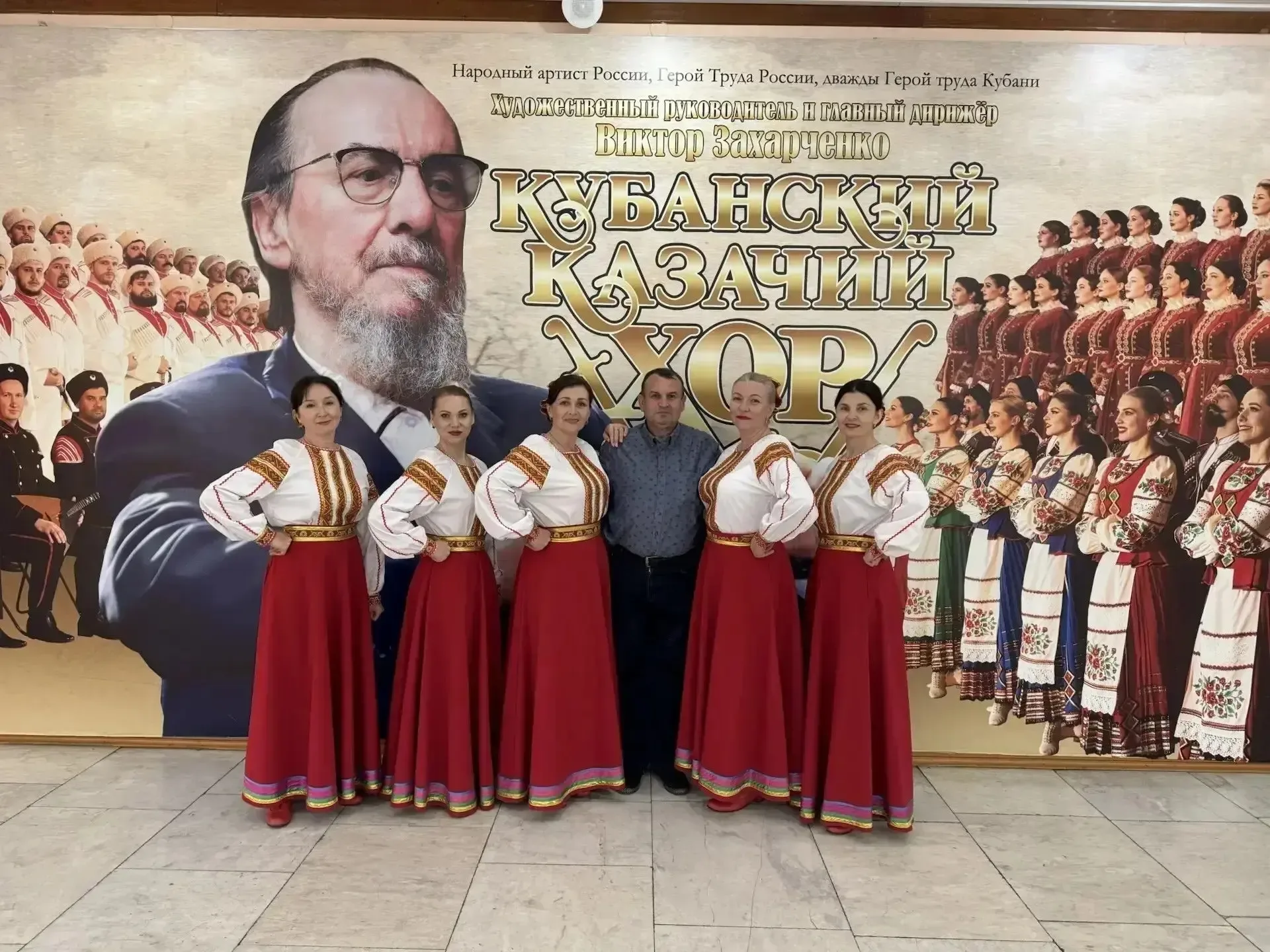 🌟 Яркая победа ансамбля «Коханочка» на Кубанском фестивале православной песни!    В Краснодаре проше