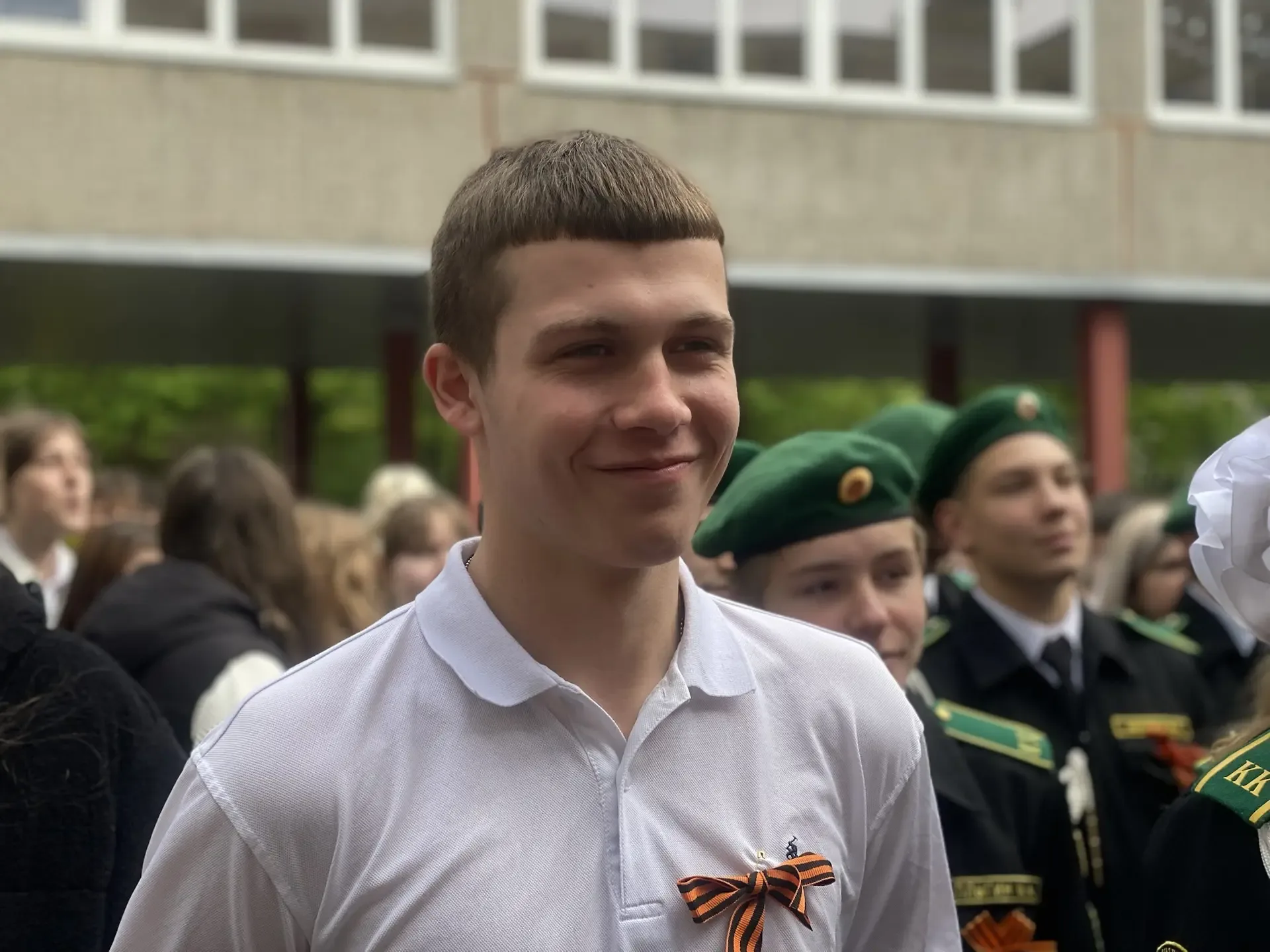 Дорогие друзья! В преддверии Дня Великой Победы в нашей школе произошло поистине трогательное и знач