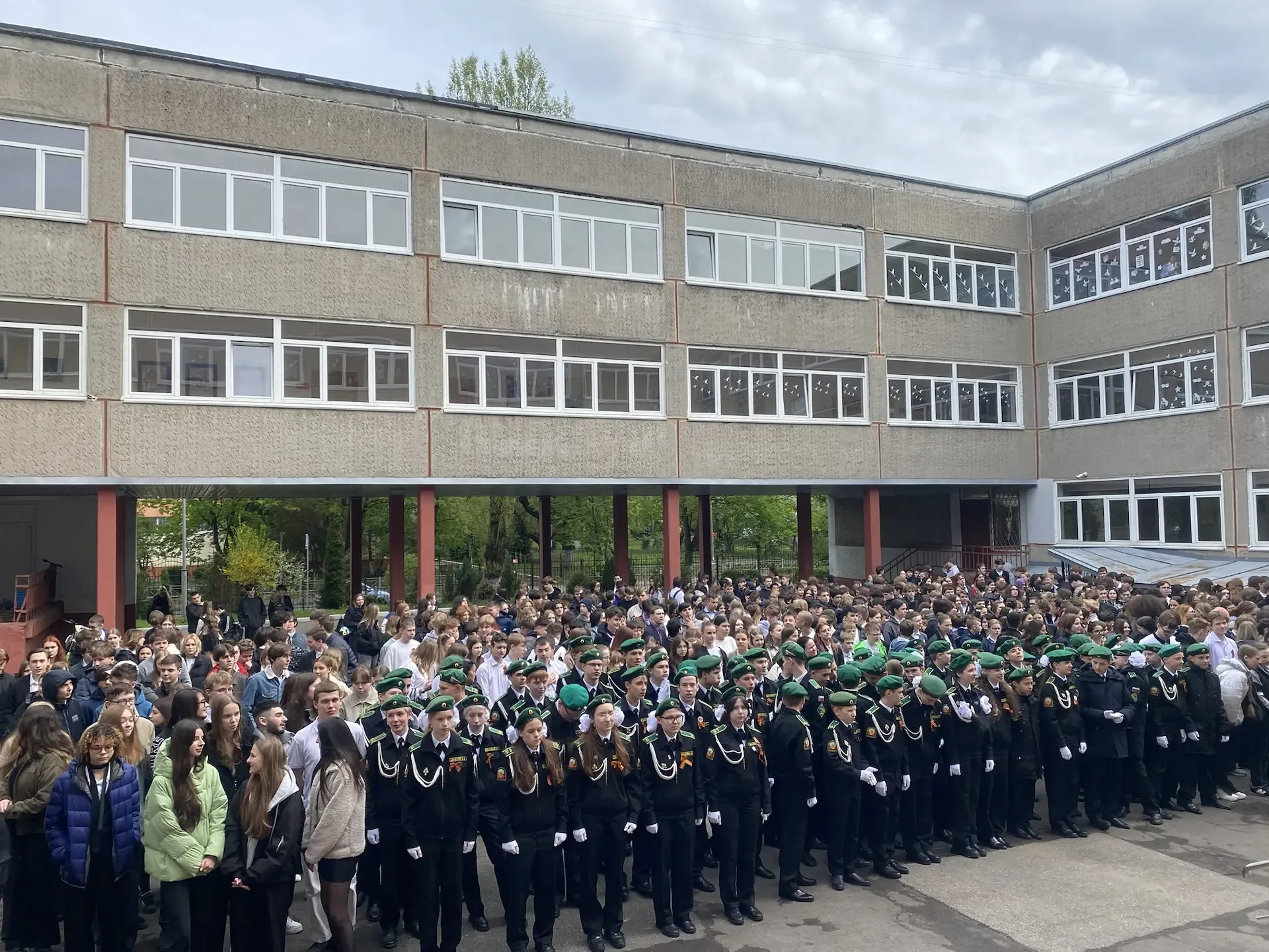 Дорогие друзья! В преддверии Дня Великой Победы в нашей школе произошло поистине трогательное и знач