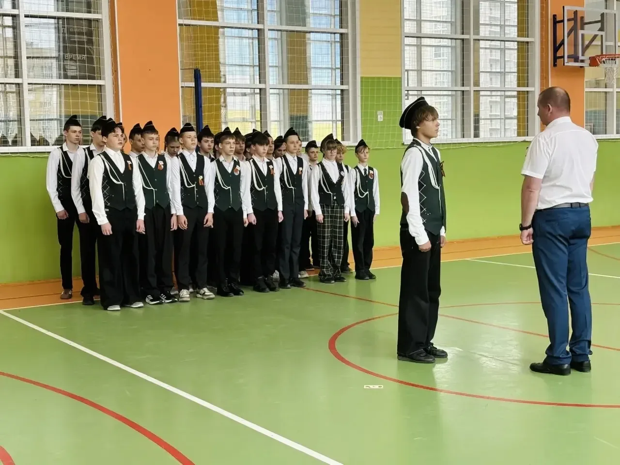 ✨Смотр строя и песни   5–6 мая в нашей школе прошёл традиционный Смотр строя и песни среди учащихся 