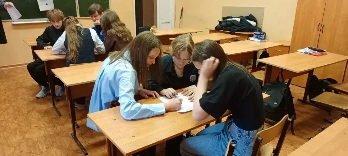 📍 «Россия — мои горизонты»  Вчера в нашей школе, как и каждый четверг, прошли занятия в рамках проек