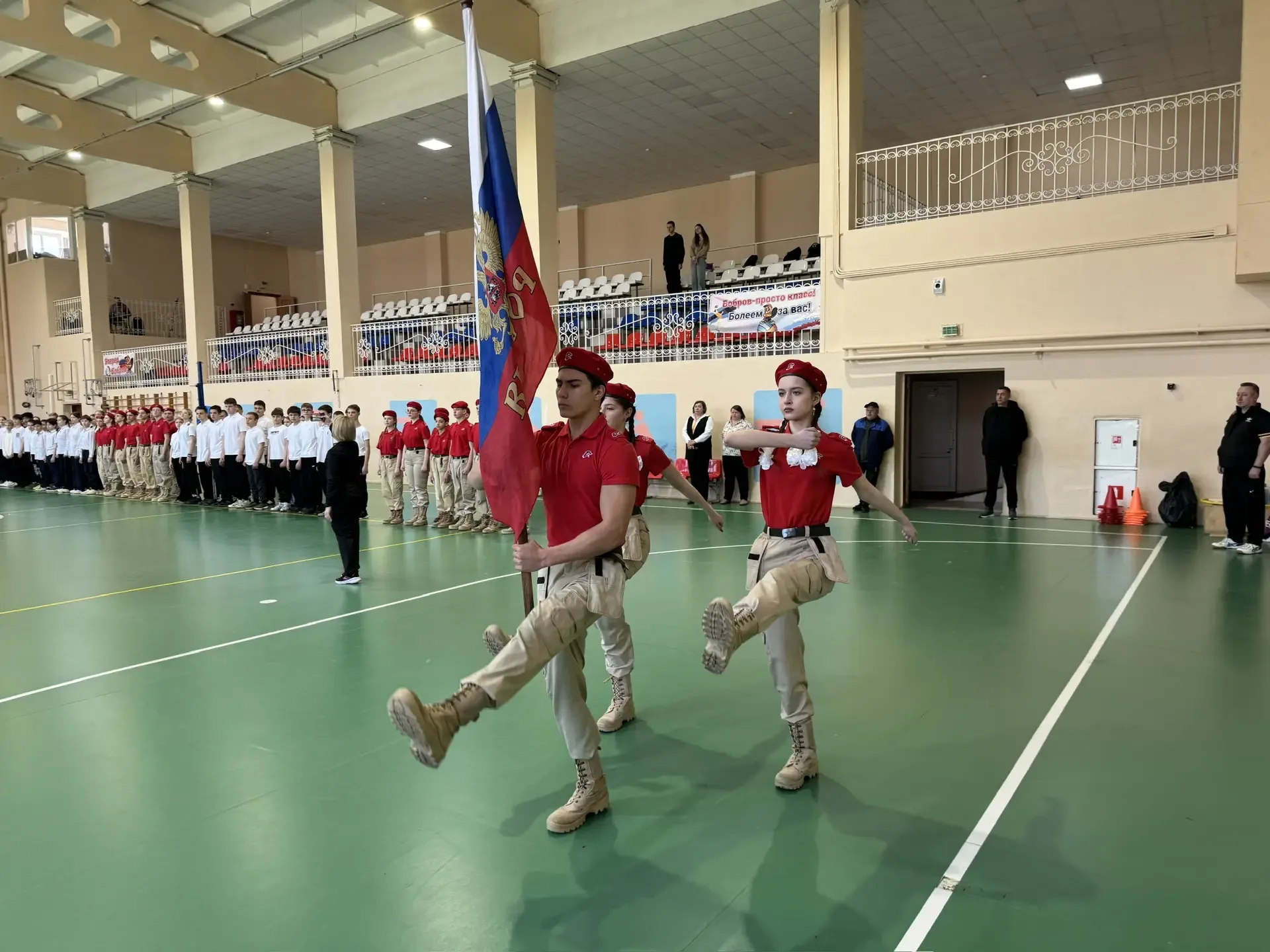 🏆 Вчера состоялся муниципальный этап военно-патриотической игры «Зарница 2.0»!  Нашу школу достойно 