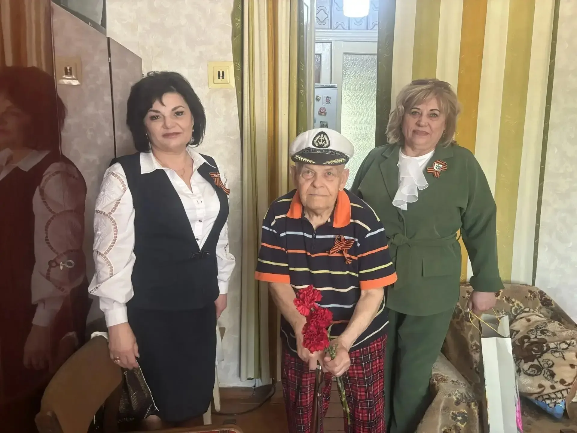 ✨В преддверии Великого праздника россиян- Дня Победы председатель Профсоюза Елена Васильевна Мигулин
