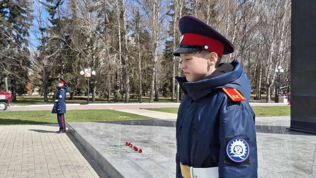 🇷🇺 Сегодня, 1 мая, кадеты-казачата на посту №1!  Сегодня, 1 мая, наши кадеты-казачата с честью и дос