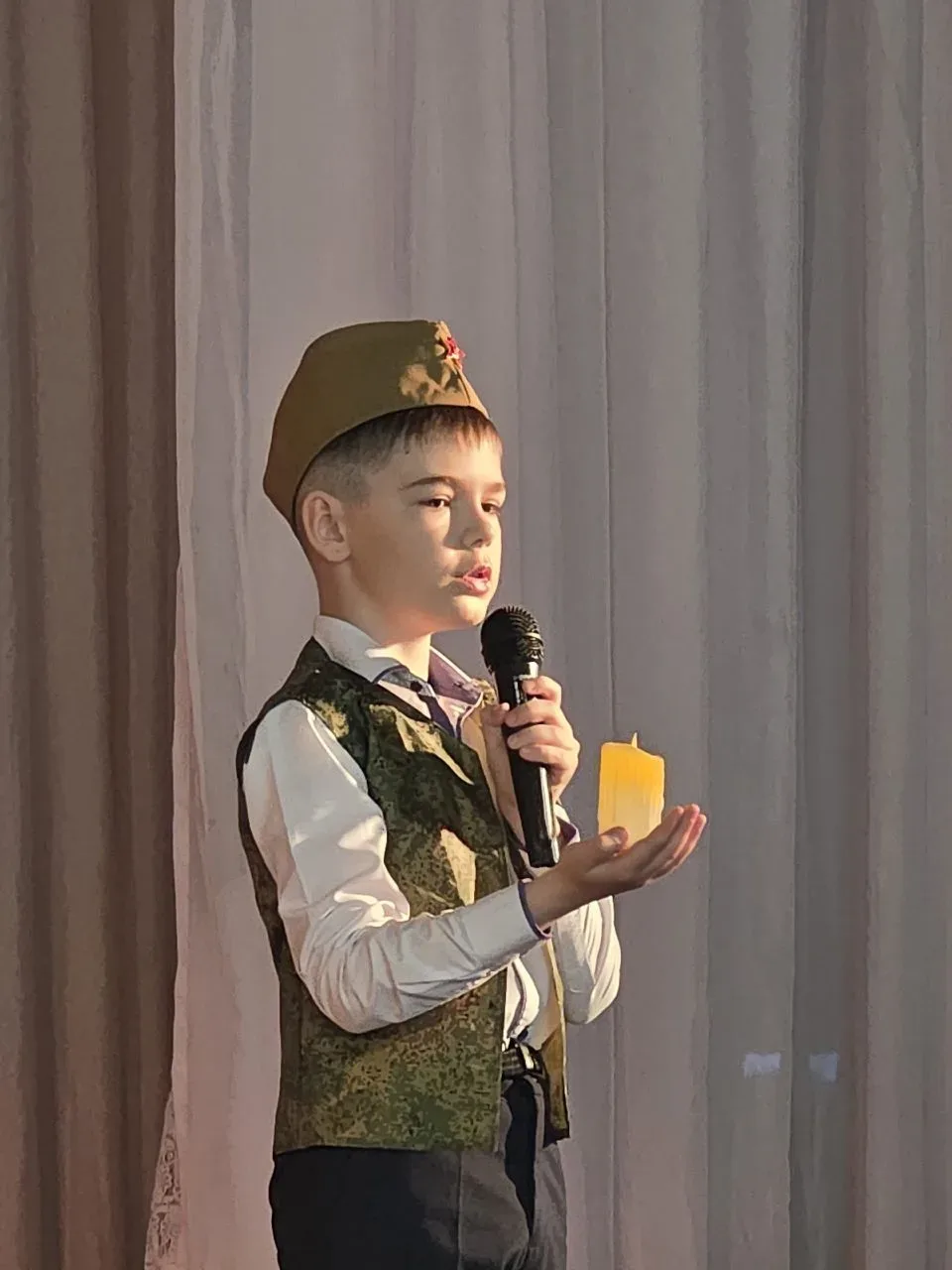 Литературно‑музыкальная композиция: память, творчество, эмоции! ✨  В ЦО‑школе 23 прошло трогательное