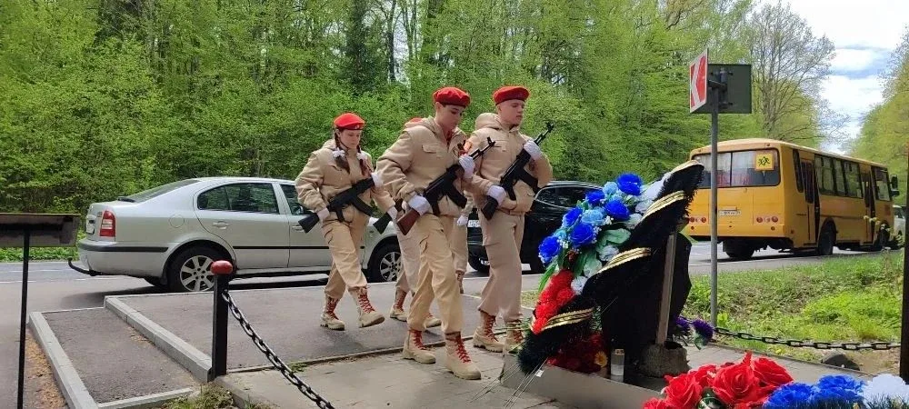 Юнармейцы Полесской школы почтили память героя Великой Отечественной войны В преддверии 81-й годовщи