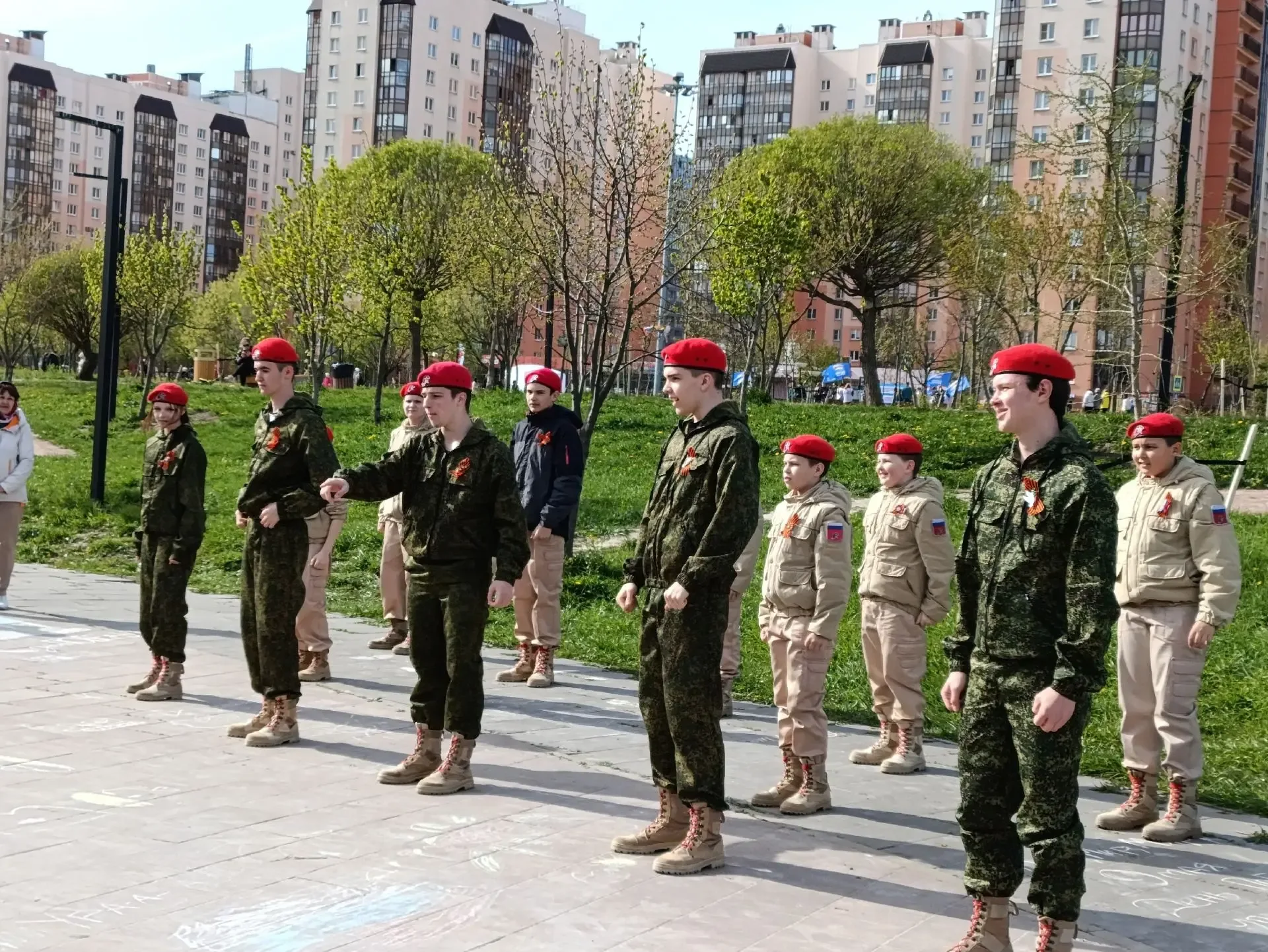 День Великой Победы в Кудрово: «Молот» в строю памяти и чести! 🇷🇺  9 мая — священная дата для каждог
