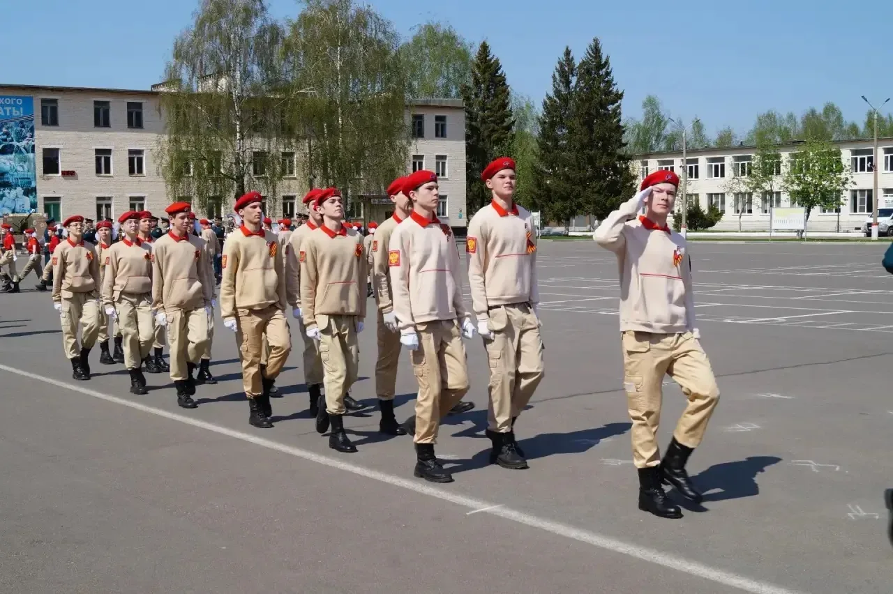 7 мая 2026 года, в преддверии Дня Победы, на базе Тейковской ракетной дивизии прошло торжественное м