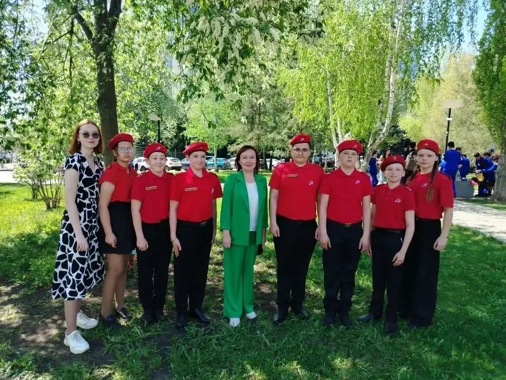 Торжественный парад юнармейцев и кадетов в сквере им. Мустая Карима 🎶  7 мая 2026 года в сквере им. 