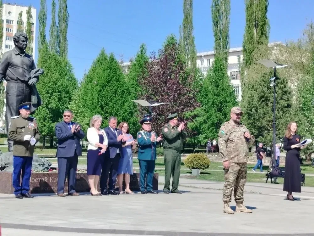 Торжественный парад юнармейцев и кадетов в сквере им. Мустая Карима 🎶  7 мая 2026 года в сквере им. 