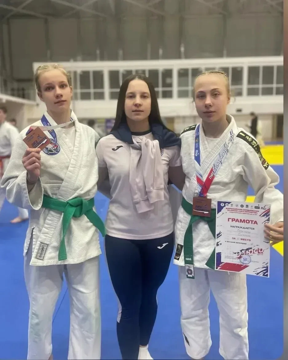 ✨ Гордимся нашими учениками! ✨  🎉 Ученица 6А класса, Базалеева Екатерина, приняла участие во Всеросс