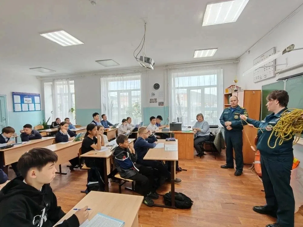 В предверии летних каникул в Сотниковской школе проведены профилактические беседы о правилах поведен