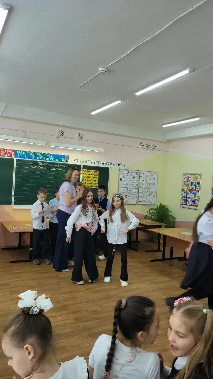 💌 «Марафон благодарности» продолжает 3 «Б» класс!  Май — время подводить итоги и говорить самые важн