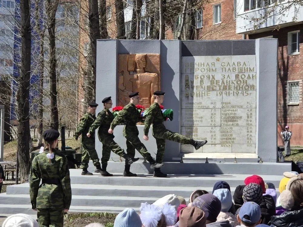 6 мая прошёл митинг, посвященный 81-летию Победы в Великой Отечественной войне 🕊  Наша школа с радос