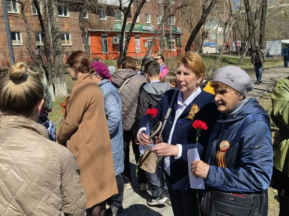 6 мая прошёл митинг, посвященный 81-летию Победы в Великой Отечественной войне 🕊  Наша школа с радос