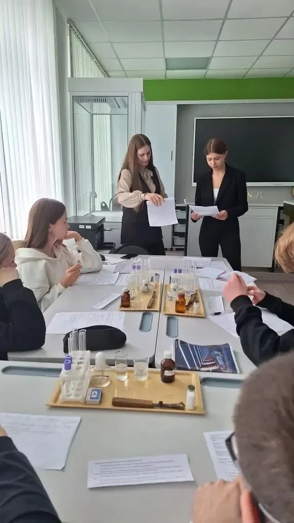 ✨ В нашей школе завершился методический фестиваль «Нетрадиционные формы уроков»! ✨  Урок‑расследован